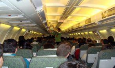 Brasileños triplican viajes aéreos en una década 