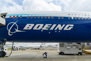 Moody&#039;s alerta a Boeing de que podría perder el grado de inversión por la huelga de trabajadores