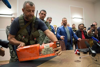 Cajas negras confirman que misil derrib&oacute; avi&oacute;n de Malaysia Airlines
