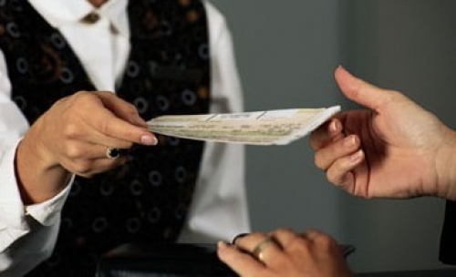 El billete de avión en clase turista es un 15% más caro que hace un año