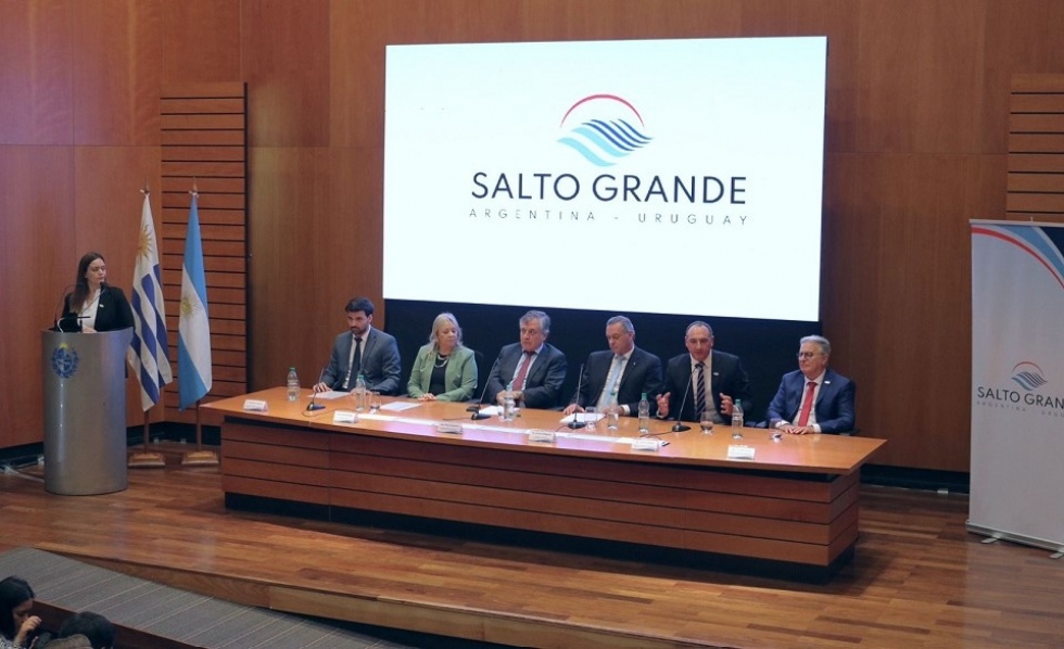Salto Grande presentó la segunda etapa de su proyecto de modernización y renovación