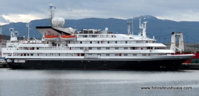 Gracias por traernos al puerto barcos y turistas