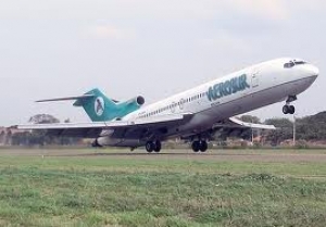 Gobierno boliviano negocia alianzas para cubrir rutas ante problemas de AeroSur