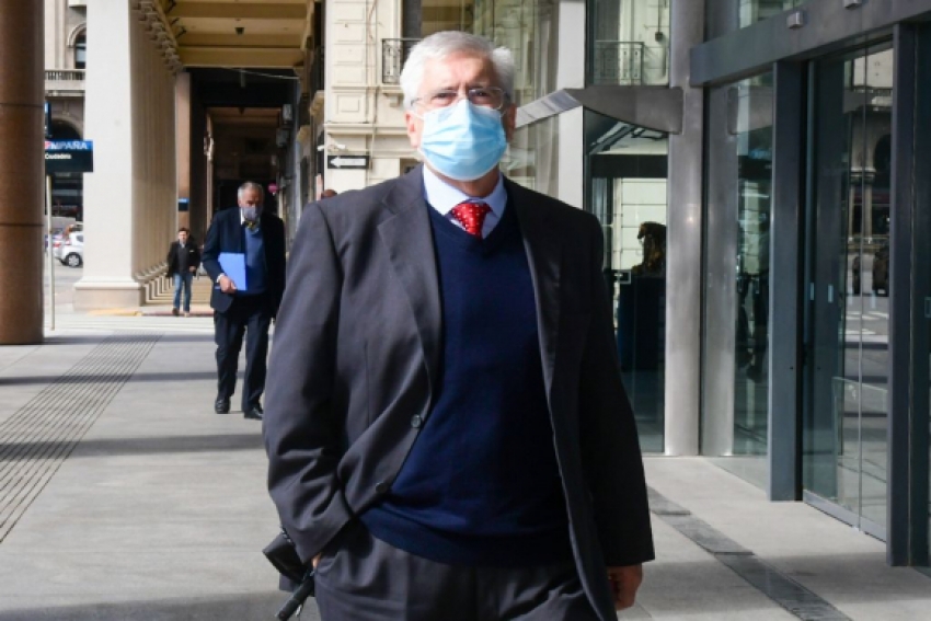 Ministro de Turismo, Tabar&eacute; Viera.