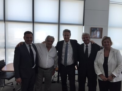 Presidente Jos&eacute; Mujica recibi&oacute; a directivos de Air France KLM