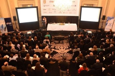 Momento del taller de Revenue Management, a cargo de Alma Alv&aacute;rez, de M&eacute;xico