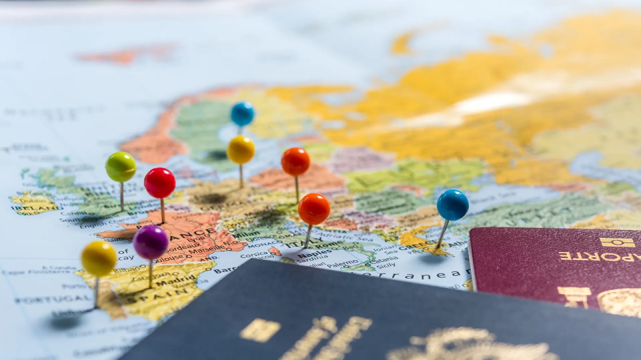 Los pasaportes m&aacute;s poderosos del mundo en 2026