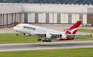 Qantas recortar&aacute; 1.000 puestos de trabajo