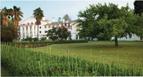 El Hotel Nirvana de Colonia Suiza organiza concurso de fotografías por su 70º  aniversario