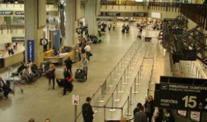 Instan a Brasil ampliar infraestructura aeroportuaria por Mundial 2014