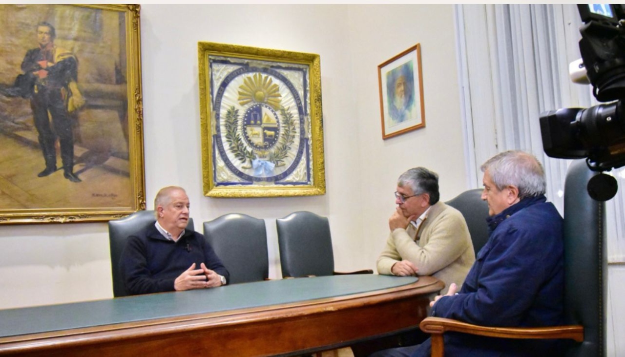 Junto a Fernando Chainca Fuentes, escuchamos al Intendente Wilson Ezquerra