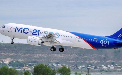 Los EAU desean construir con Rusia un avi&oacute;n a partir del MC-21