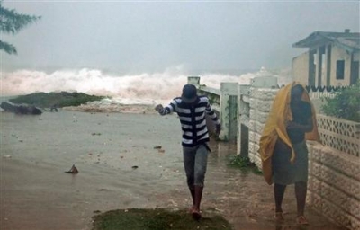 Así estaba Nassau el viernes, nosotros arribamos el domingo de mañana con la &quot;cola&quot; del Sandy. Había sol pero mucho viento y la playa inaccesible.