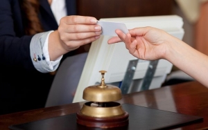 Canc&uacute;n impone por sorpresa una tasa tur&iacute;stica e indigna al Sector
