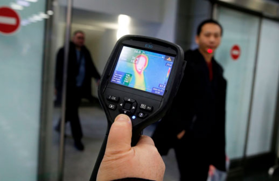 El regreso anunciado de los viajeros chinos provoca temores a escala mundial