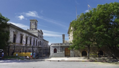 ¿Recuerdan &quot;la nueva maqueta de López Mena&quot; y los ferries volando en eventual sudestada?