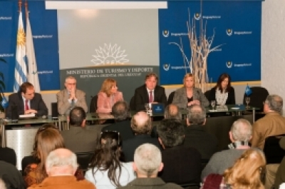 Gobierno uruguayo presenta incentivos al turismo receptivo