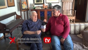 Foto de archivo, grabando "Coloquios en el Portal" en la casa de Perucho Argul.
