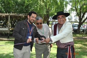Director Sernatur Regi&oacute;n Metropolitana, Carlos Parra, propietario de "El Rancho" y Pedro Chavez, director del programa "Flavors of Chile".