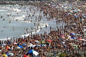 El dólar Blue; el Francisco y Mar del Plata en temporada