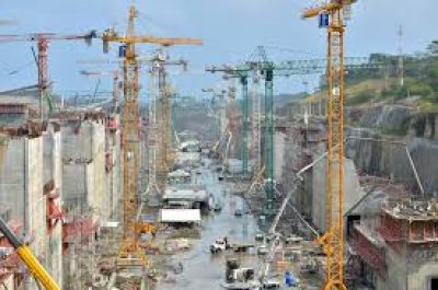 Problemas en obras de ampliaci&oacute;n del Canal de Panam&aacute;