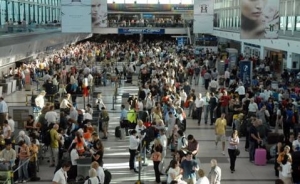 Tipo de cambio y Turismo