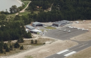 Aeropuertos Uruguay organizó el Primer Encuentro Aeronáutico en Carmelo