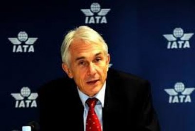 Tony Tyler: &quot;Gobiernos latinoamericanos consideran artículo de lujo al transporte aéreo&quot;